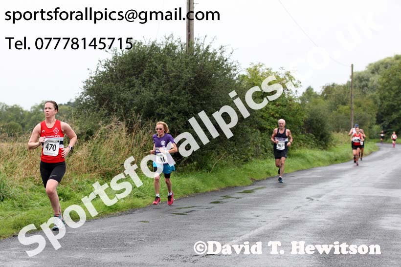 Tynedale Jelly Tea 10 Mile Road Race, Ovingham, Northumberland. Photo: David T. Hewitson/Sports for All Pics